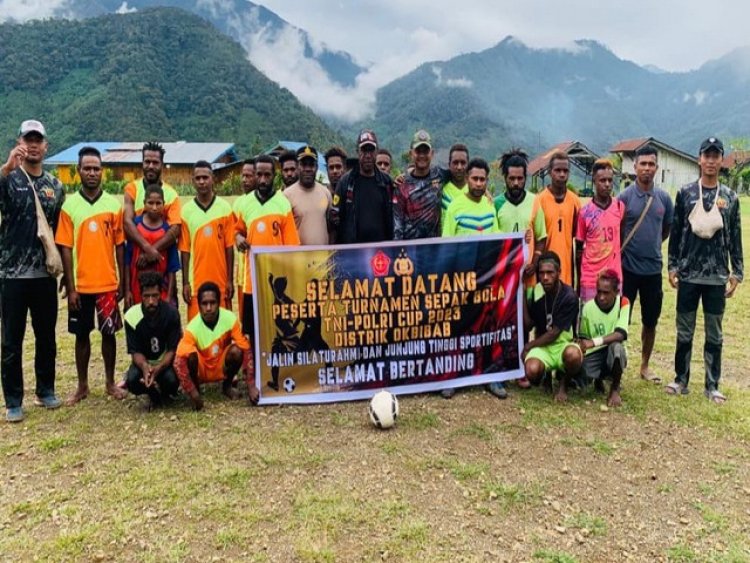 Sinergitas Untuk Negeri, Kolaborasi Satgas Yonif 143/TWEJ Dan Polri Gelar Turnamen Sepakbola di Papua