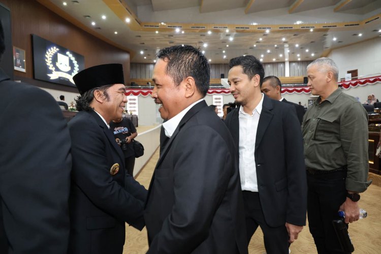 Hadiri Rapat Paripurna Penetapan Calon Pimpinan DPRD Banten 2024-2029, Ini Kata Pj Gubernur Banten