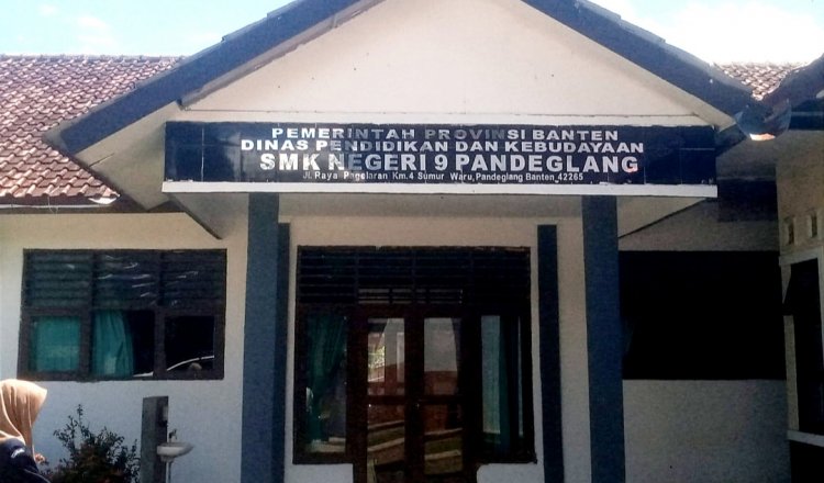 Kendati Didanai Anggaran Bos Tapi Tidak Mencukupi, Guru SMK Negeri 9 Pandeglang Lakukan Pungli Kepada Siswa
