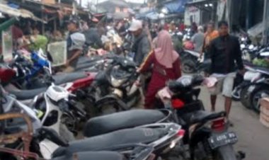 Selalau Macet Akibat Jalan Pasar Panimbang & Labuan Dijadikan Lahan Parkir Liar, DPC AMIRA Audiensi Dishub Pandeglang