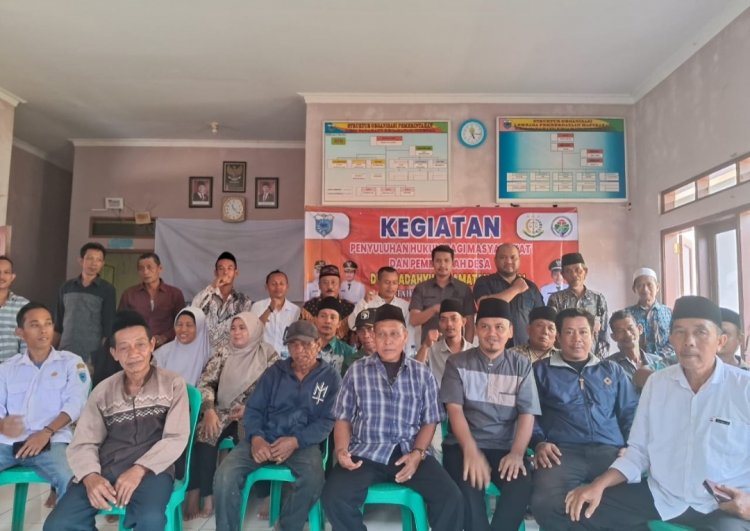Kegiatan Penyuluhan Hukum Didesa Padahayu Cikedal Berjalan Lancar, Masyarakat Antusias Menghadiri Acara Tersebut