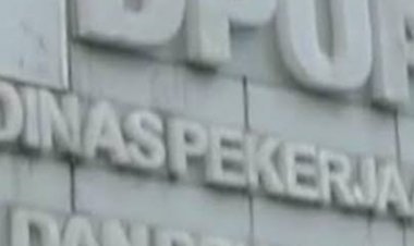 Parah Belum Satu Bulan Selesai Dibangun, Jalan Sikulan Jiput Sudah Hancur, Disoal DPC GWI Pandeglang