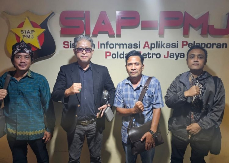 Didamapingi Penasehat Hukum, Orang Tua Korban Dugaan Gantung Diri Datangi Polda Metro Jaya