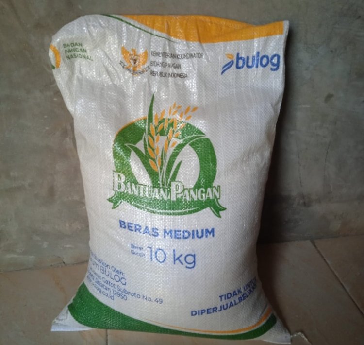SERBBU Soroti Dugaan Beras Bulog Yang Di bagikan untuk bantuan pangan di Wilayah kecamatan Leuwidamar Kabupaten Lebak Tak Layak Di Konsumsi