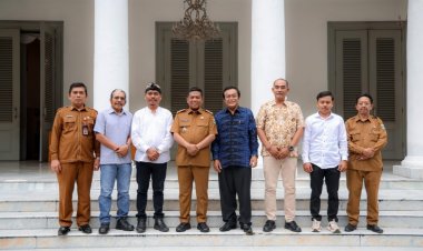 Perkuat Kerukunan dan Pembinaan Umat, Gubernur Andra Soni Terima Audiensi PHDI dan LPDG Banten