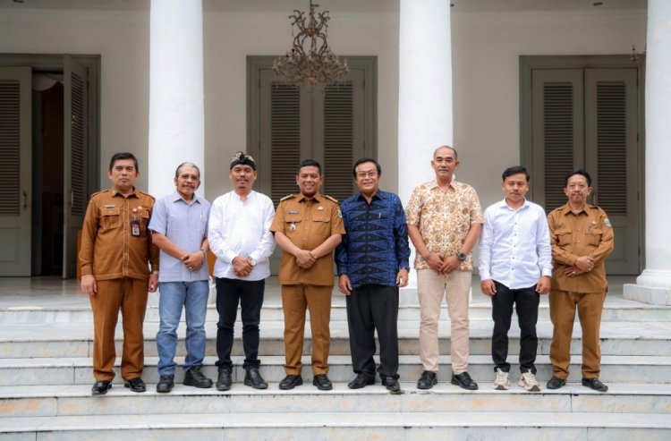 Perkuat Kerukunan dan Pembinaan Umat, Gubernur Andra Soni Terima Audiensi PHDI dan LPDG Banten