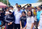 Pantau Wisatawan di Anyer, Gubernur Andra Soni Bersama Kapolda Banten Ajak Masyarakat Jaga Kebersihan & Keselamatan