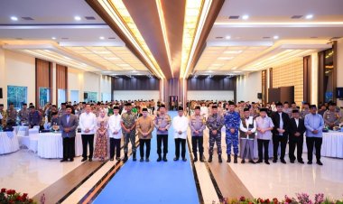 Pererat Sinergi, Gubernur Andra Soni Hadiri Safari Ramadan di Polda Banten