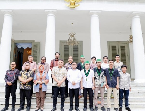 Dialog Dengan HMI, Andra Soni. Kritik Penting Untuk Pembangunan Banten