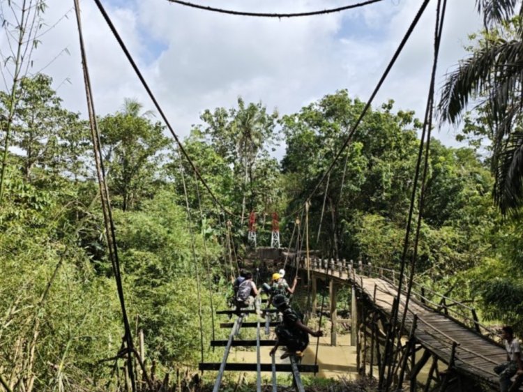 Lewat Pembangunan Jembatan Blengbeng, Kodim 0601/Pandeglang Hadirkan Harapan Baru