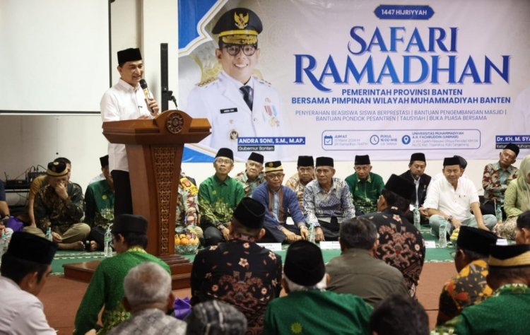 Safari Ramadan di UNIMAR, Wagub Dimyati Serahkan Bantuan untuk Muhammadiyah