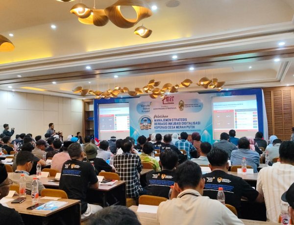 Pelatihan Koperasi Desa Merah Putih di Carita Berakhir Ricuh, Peserta Tuntut Transparansi, Kejelasan Juga Keberlanjutan Program KDMP Kabupaten Pandeglang