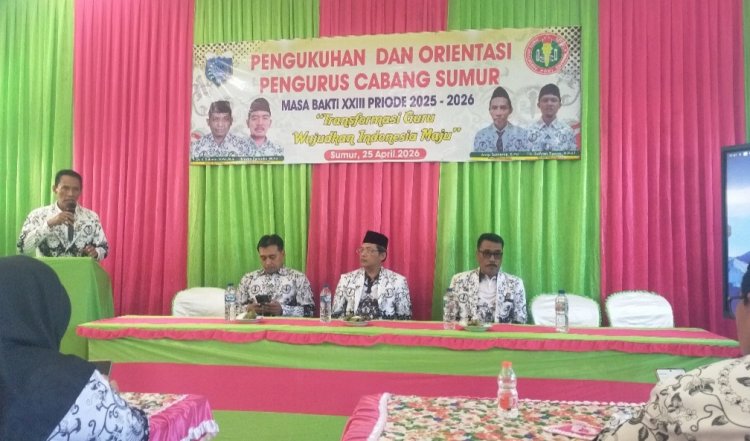 PGRI Cabang Sumur Kukuhkan Pengurus Masa Bakti XXIII Periode 2025-2030, Asep Sumarna Pimpin Lima Tahun ke Depan