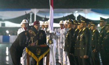 Dibawah Guyuran Hujan, Kasad Lantik 1.202 Perwira Remaja Diktukpa TNI AD Gelombang I TA 2026