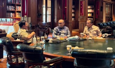 Pertemuan dengan PPATK, Presiden Prabowo Fokus Evaluasi Transaksi Keuangan