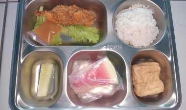 Menu Ayam Berbau Busuk, Ribuan Paket MBG SPPG Cigadung 3 di Pandeglang Dikembalikan