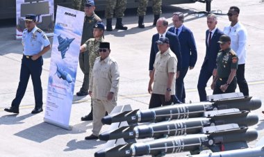 Presiden Prabowo Serahkan Pesawat MRCA Rafale dan Sistem Pertahanan Modern untuk Perkuat Pertahanan Udara Nasional