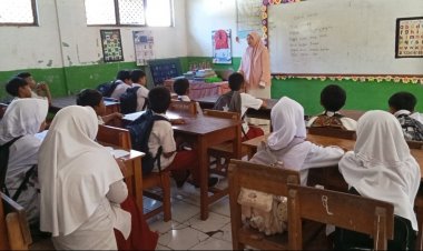 Ahli Gizi SPPG Sindanglaya 02, Yayasan Cahaya Anagata Nusantara Lakukan Sosialisasi Gizi di SDN Sindanglaya 2 dan Uji Organoletik
