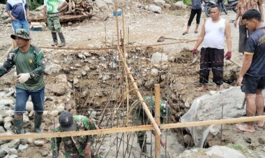 Bangun Jembatan Perintis Garuda, TNI dan Warga Gotong Royong Buka Akses Pedalaman Aceh Tenggara