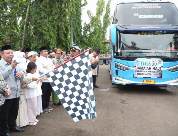 Lepas Kloter Terakhir, Bupati Pandeglang Doakan 952 Jemaah Haji Jadi Mabrur
