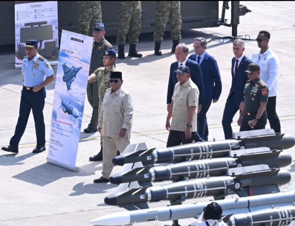 Presiden Prabowo Serahkan Pesawat MRCA Rafale dan Sistem Pertahanan Modern untuk Perkuat Pertahanan Udara Nasional