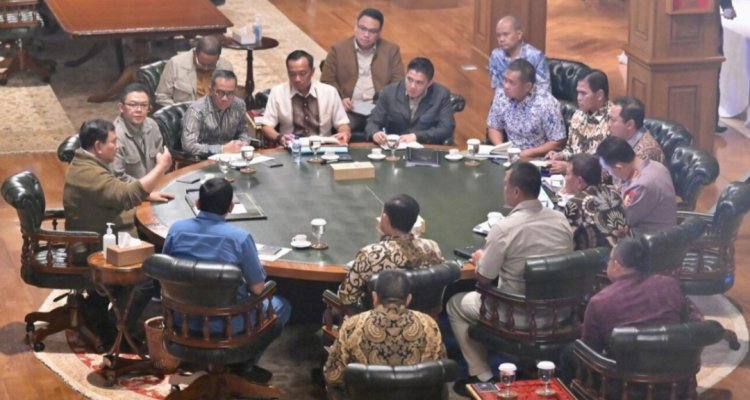Ratas di Hambalang, Presiden Prabowo Bahas Aspirasi Pekerja hingga Peran Kampus untuk Bangun Daerah
