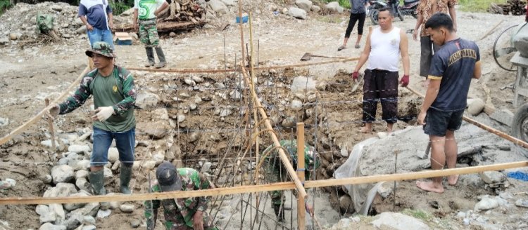 Bangun Jembatan Perintis Garuda, TNI dan Warga Gotong Royong Buka Akses Pedalaman Aceh Tenggara
