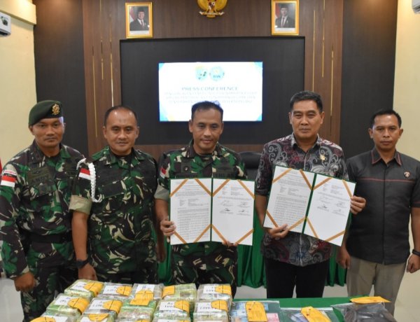 Satgas Pamtas Yonarhanud 1/PBC/1 Kostrad Gagalkan Penyelundupan Puluhan Kilo Narkoba
