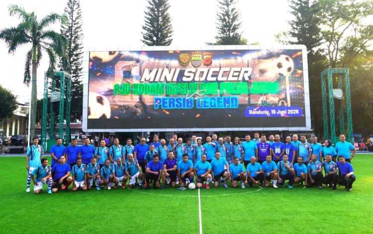Kodam III/Siliwangi dan Polda Jabar Pererat Sinergitas Bersama Persib Legend melalui Mini Soccer dan Nobar Piala Dunia 2026