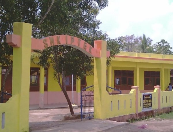Material Proyek Revitalisasi SMK Iptek Patia Diduga Tidak Sesuai Juknis, DPC AMIRA Minta APH dan Dinas Terkait Lakukan Pemeriksaan