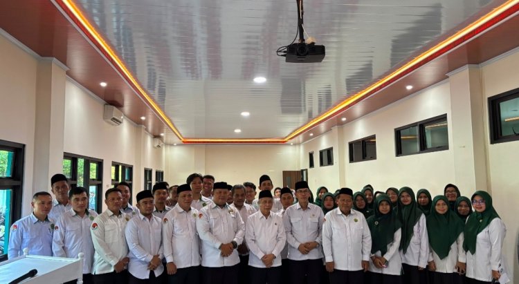 Kepala Kanwil Kemenag Provinsi Banten Dorong Peningkatan Prestasi dan Profesionalisme Guru di MAN 2 Pandeglang