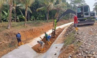 Lakukan Pekerjaan Pemeliharaan Saluran D.I Hingga Desember 2026, PT. Nindya Karya Selesaikan Pekerjaan Walau Kondisi  Lokasi Sulit