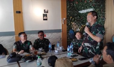 Mitigasi Bencana, Satgas Karhutla TNI Dialog Dengan Adat Dayak