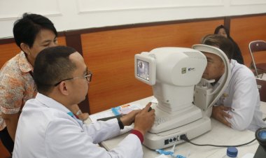 Pemkab Pandeglang dan Kemenag Gandeng Optik Ready Gelar Cek Mata Gratis
