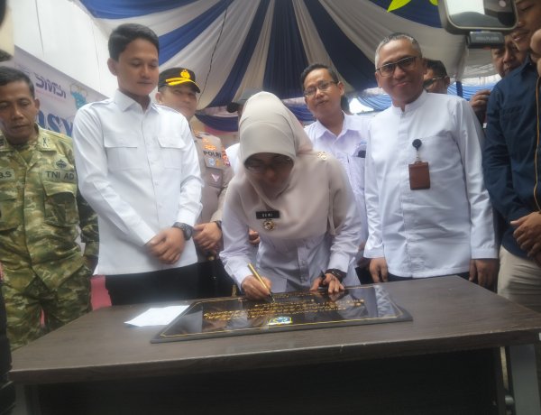 Bupati Pandeglang Resmikan Sekber PWI-SMSI, Harapkan Peningkatan Kolaborasi dan Profesionalisme