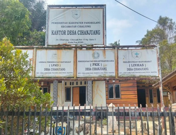 Kantor Desa Cihanjuang Cibaliung Kosong Saat Jam Kerja, DPMPD Pandeglang Bakal Lakukan Pemanggilan