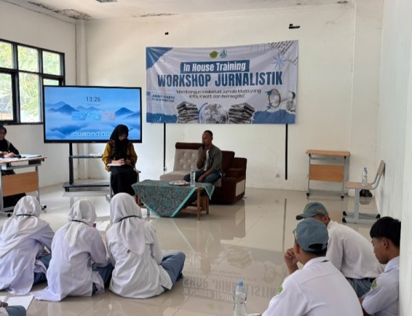 Redaksi Bansel Pos  Hadiri Acara Workshop Jurnalistik di MAN 2 Pandeglang, Guna Dorong Siswa Melek Informasi