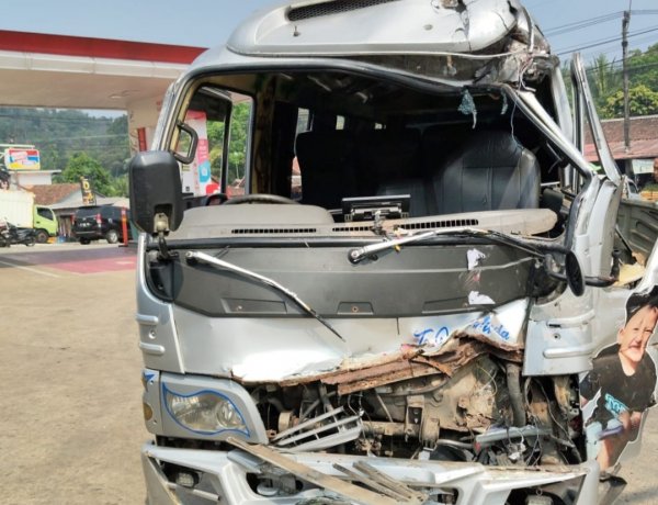 Dimintai Konfirmasi Soal Kecelakaan Rombongan Manasik PAUD di Saketi, Ketua Himpaudi Pandeglang Bungkam