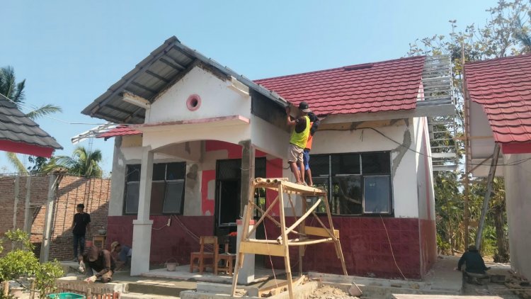 Telan Dana APBN Rp1,9 Miliar, Proyek Revitalisasi Dua SDN di Cibitung Pandeglang Diduga Tabrak Spesifikasi