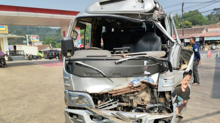 Dimintai Konfirmasi Soal Kecelakaan Rombongan Manasik PAUD di Saketi, Ketua Himpaudi Pandeglang Bungkam